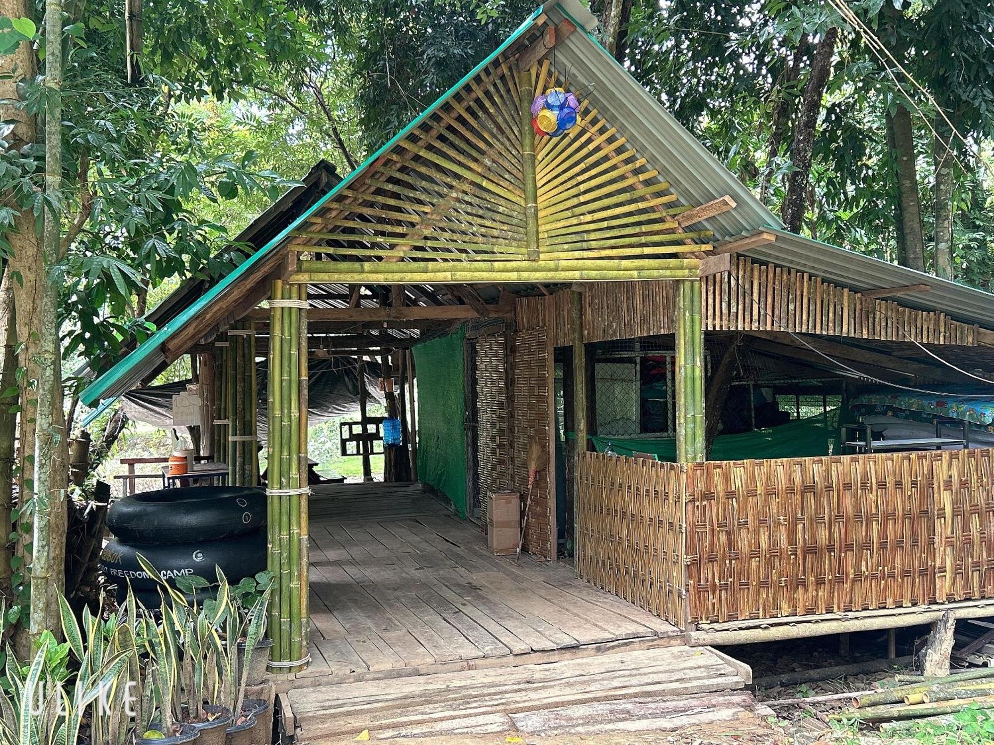 Khaosok August Freedom Camp Hotel Khao Sok National Park Exterior photo